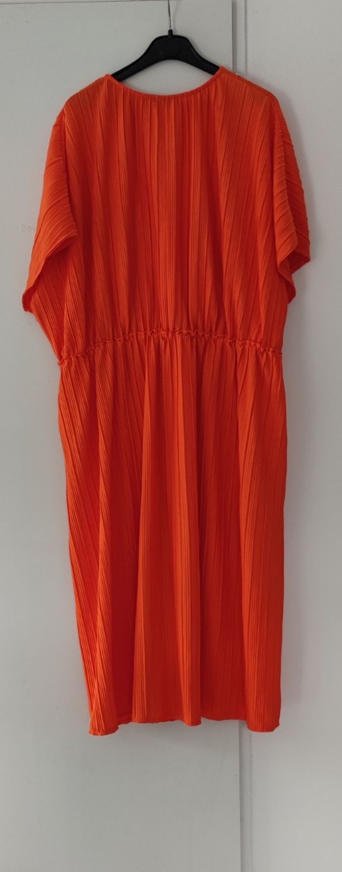 Robe orange marque Kiabi taille 50-52 pour femme - photo numéro 4