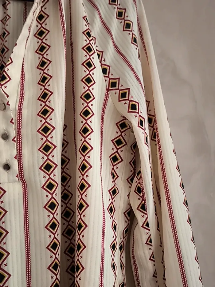 Blouse Cherry Paris 36 - photo numéro 4