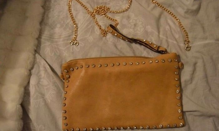Pochette à bandoulière