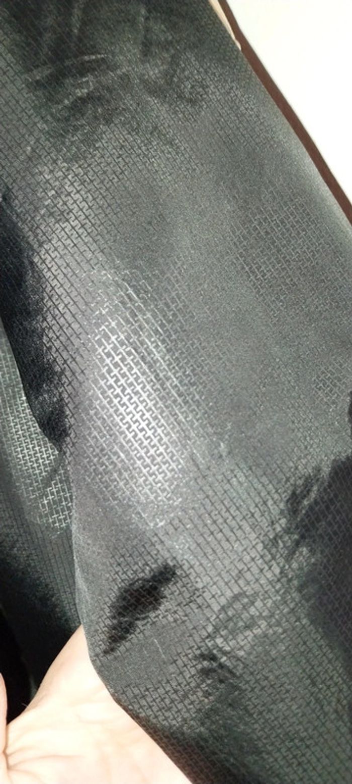 Veste coupe vent noir en très bon état Taille 10 ans - photo numéro 8