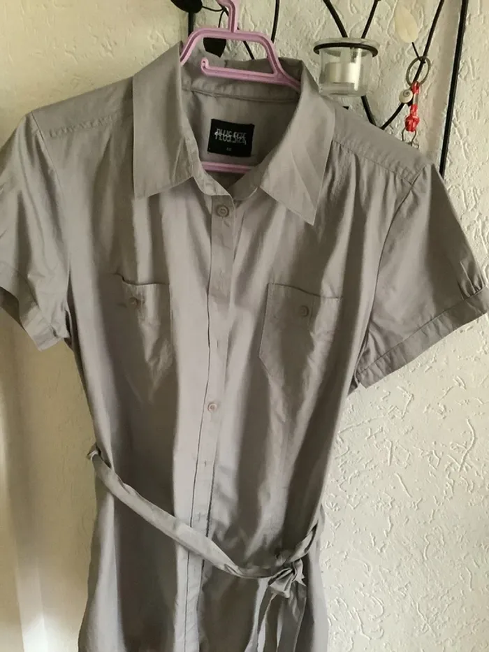 Chemise longue gris