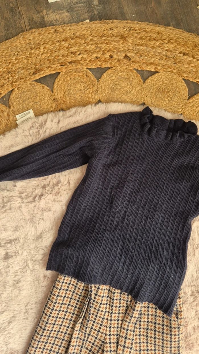 Ensemble pull col roulé bleu marine et pantalon jambe large écossais Kiabi 🐭 4 ans - photo numéro 2