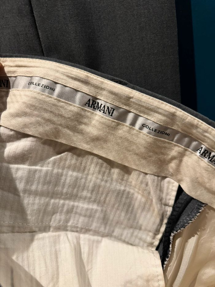 Costume Armani taille 54 - photo numéro 3