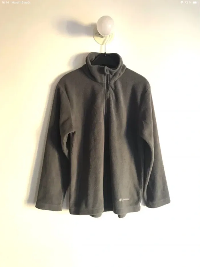 Veste polaire 10 ans grise anthracite C.F.K