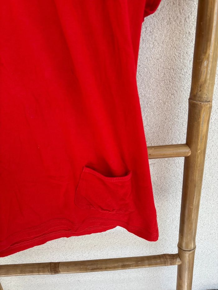 T shirt rouge - photo numéro 4