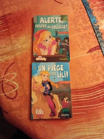 2 livres Lili Chantilly