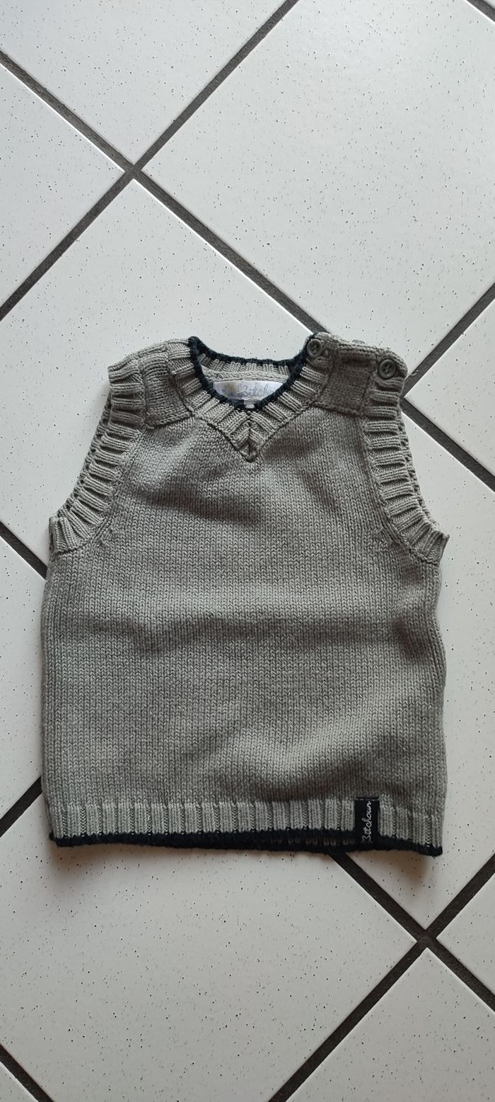 Pull sans manche 3 mois