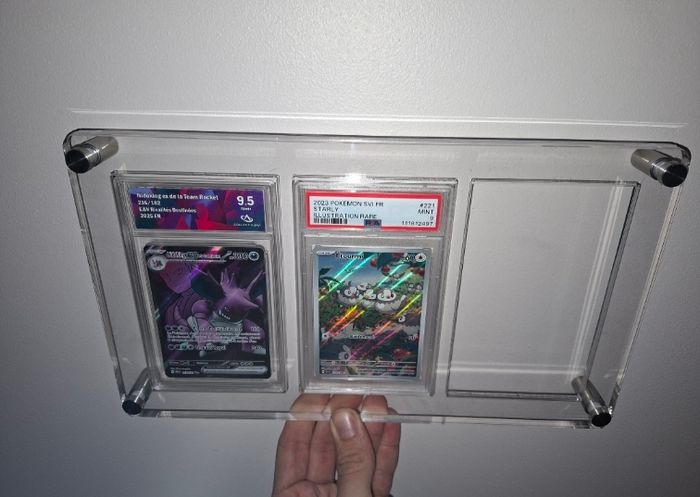 Lot de 2 présentoirs en acrylique premium pour 3 cartes gradées Pokémon psa , collect-aura etc.. - photo numéro 2