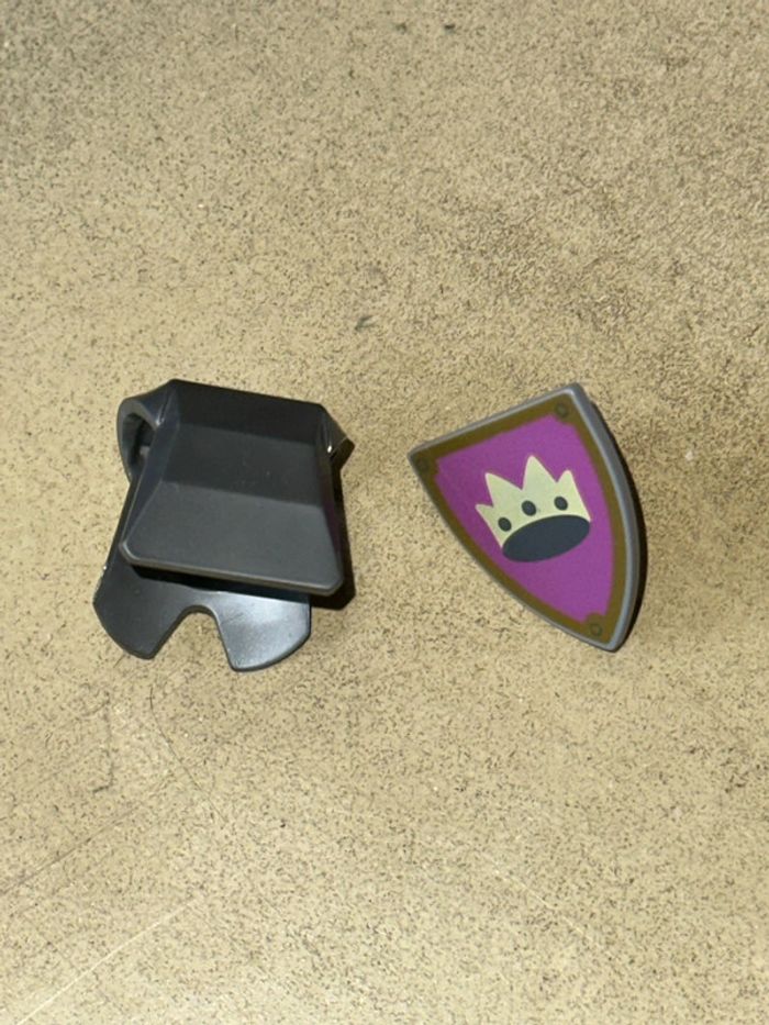 Accessoires figurines Lego, type médiéval ( de la figurine Col408) - photo numéro 3