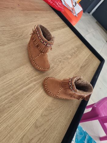 Boots 6/12 mois