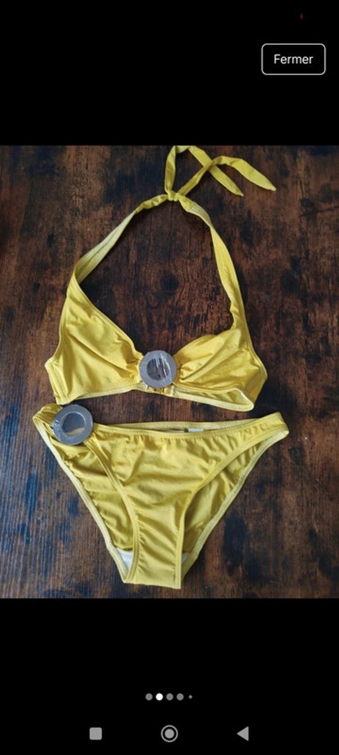 Maillot de bain 2pieces neuf Taille S Huit - photo numéro 2