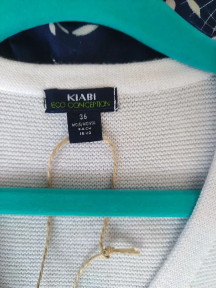 Gilet blanc - photo numéro 3