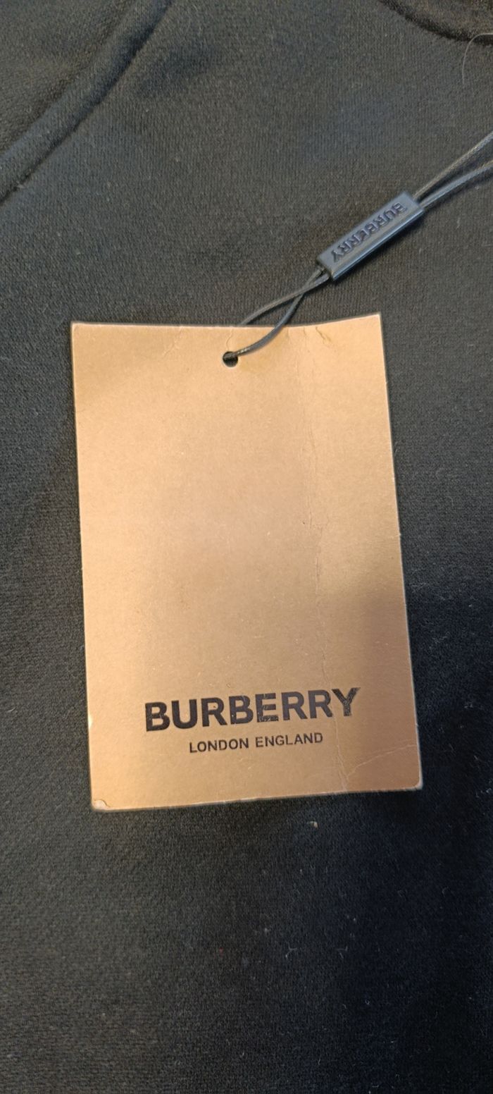 Haut Burberry xl - photo numéro 3