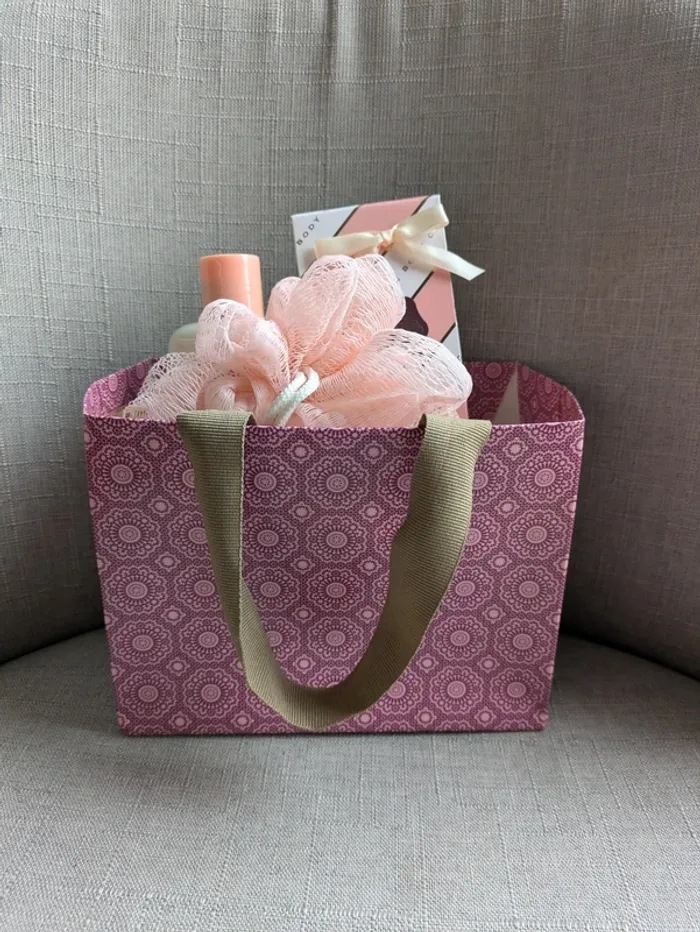Coffret de bain neuf - photo numéro 3