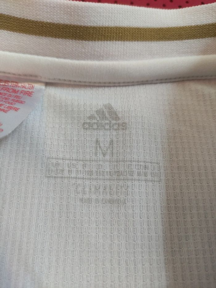 Maillot de foot Real Madrid, Adidas Authentique Officiel taille enfant 11/12 ans - photo numéro 8
