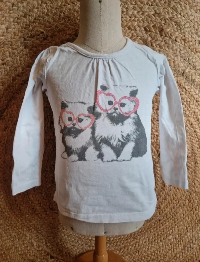 Lot de 12 vêtements fille tee short, pulls, gilets, robe, leeging 23 mois - photo numéro 10