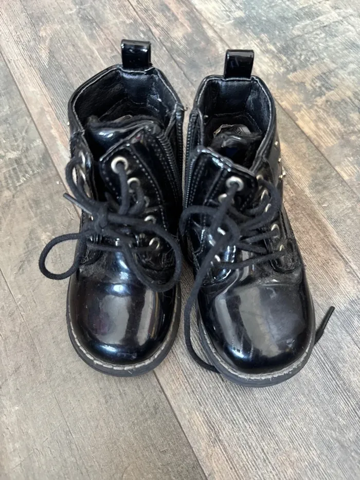 Bottines à lacets taille 22 - photo numéro 3