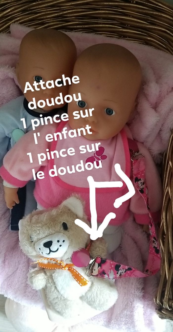 Attache bébé rouge - photo numéro 5