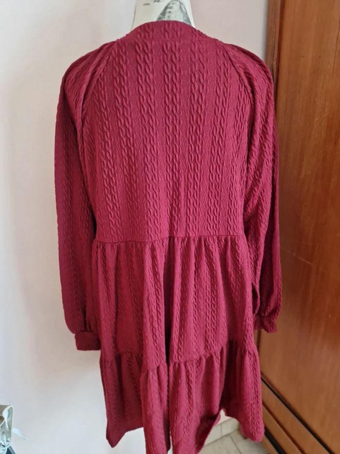 Robe bordeaux - photo numéro 6