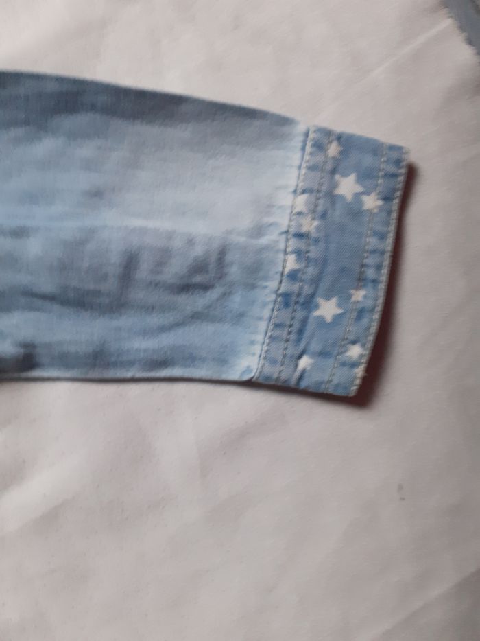 Chemise bleue claire motif étoiles blanches - photo numéro 3