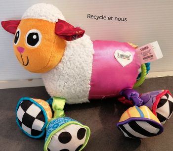peluche d'eveil lamaze le mouton