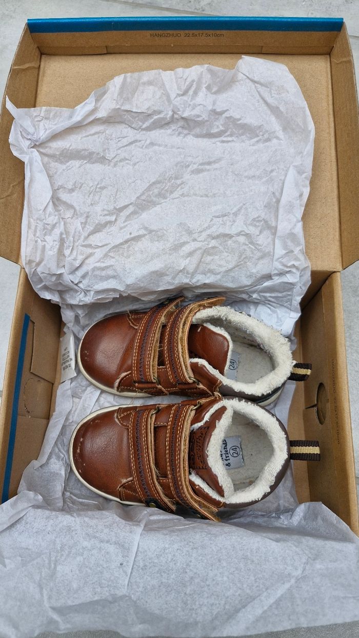 Chaussures montantes / boots garçon marron fourrées