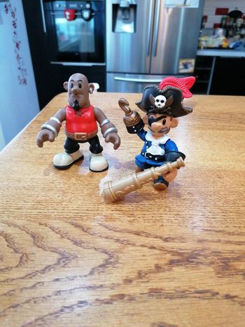 Lot de 2 pirates keenway toys