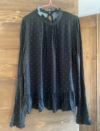 Blouse noire à pois blanc
