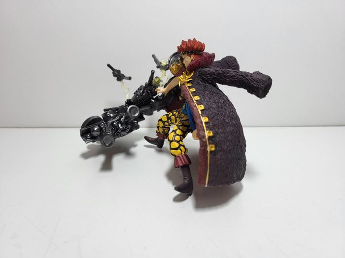 FIGURINE ONE PIECE EUSTASS CAPTAIN KID Banpresto - photo numéro 4