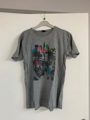 Tee-shirts