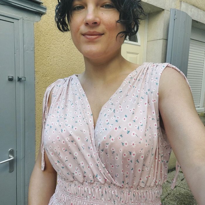 Jolie robe neuve taille unique - photo numéro 2