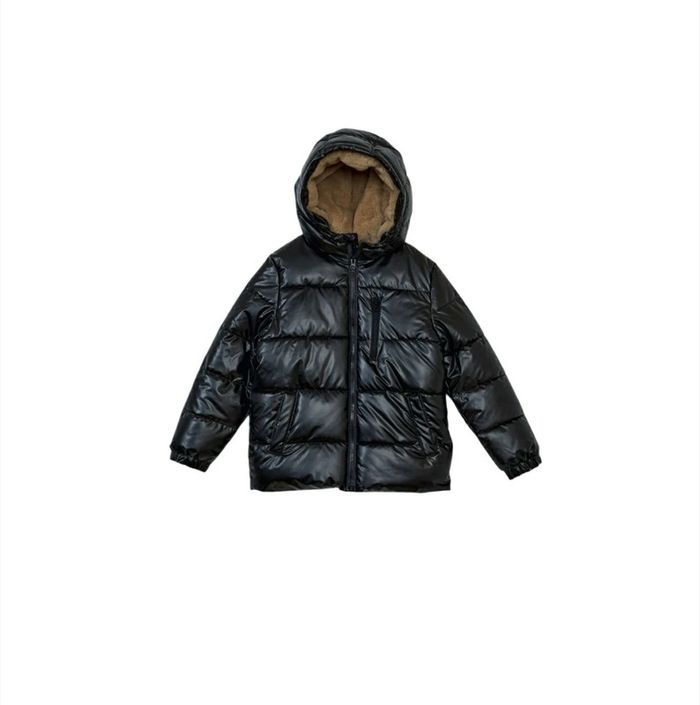🩷 Doudoune matelassé avec doublure polaire Noir
4 ans Kiabi
#emyfleury_4ansfille - photo numéro 2
