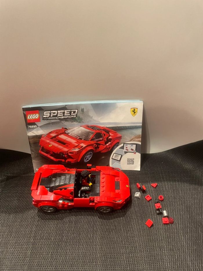 Lego Speed champions 76895 Ferrari F8 Tributo non complet avec notice - photo numéro 5