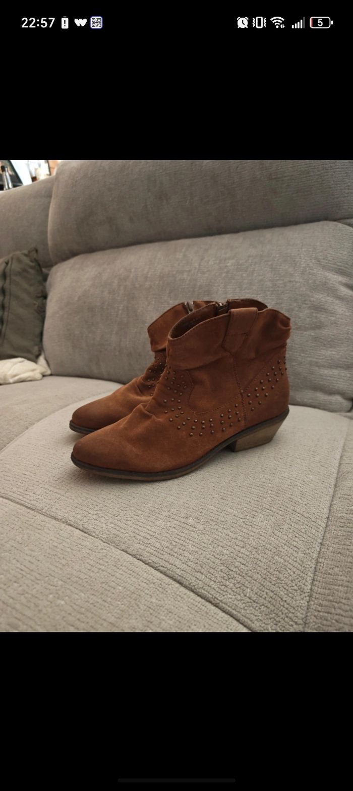 Bottines camel cloutées MOA neuves – T37 – style western - photo numéro 1