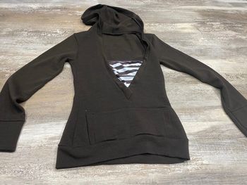 Sweat pull capuche taille 36/38 made in France