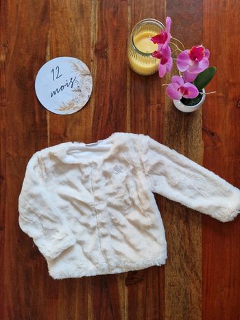 Veste fourrure douce 12 mois