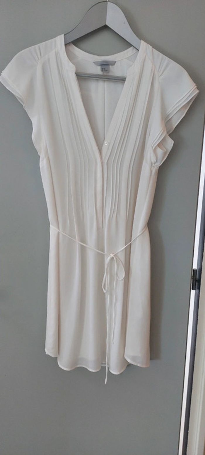 Petite robe blanche style tennis