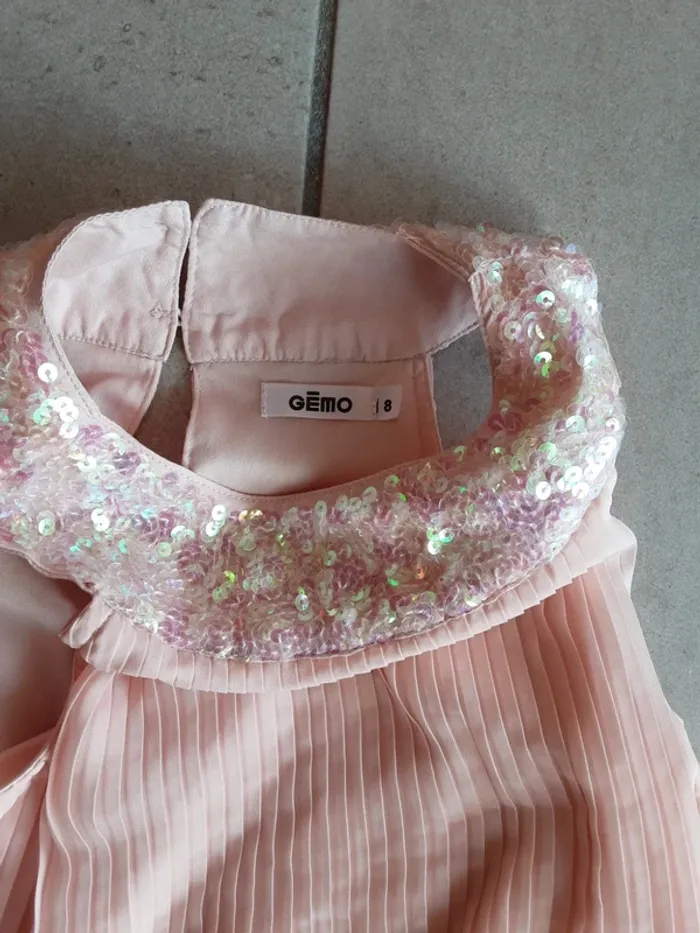 Robe festive rose T.8 ans - photo numéro 4