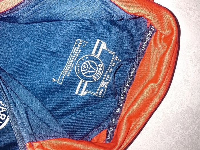 Vest PSG 12 ans - photo numéro 3