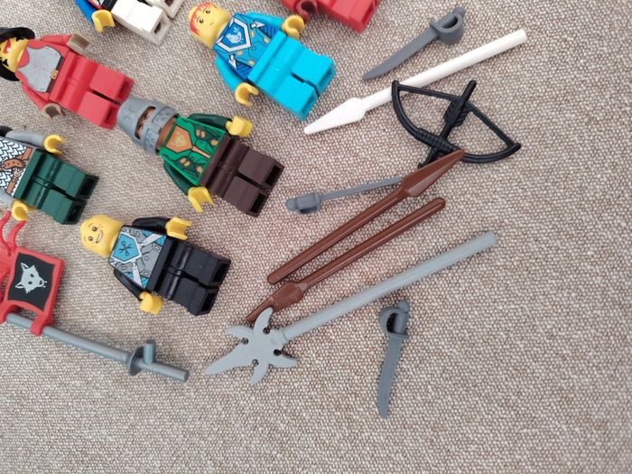 Lot minifigs lego castle chevaliers - photo numéro 2
