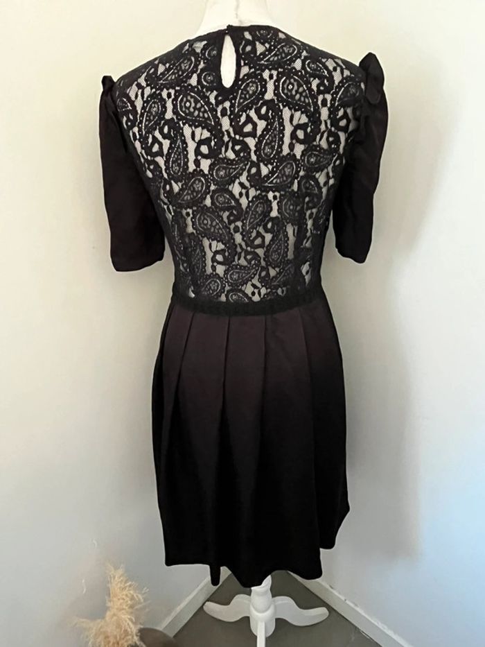 Robe chic noire et dentelle Claudie Pierlot M - photo numéro 5