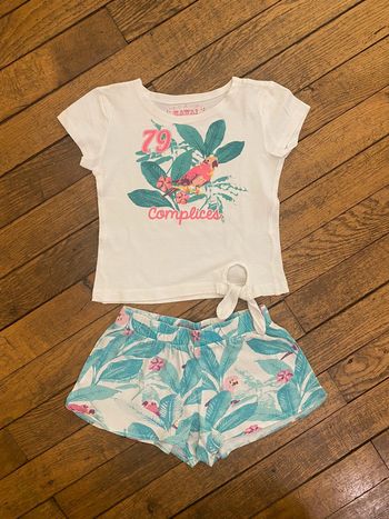 Ensemble t-shirt et short Hawaï Complices Taille 5 ans