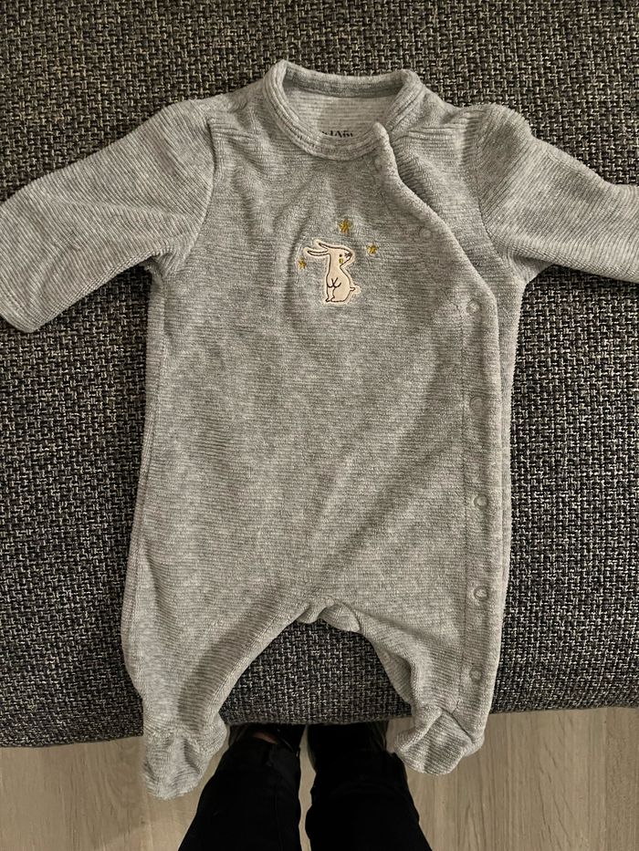 Lot pyjama body 1mois - photo numéro 9