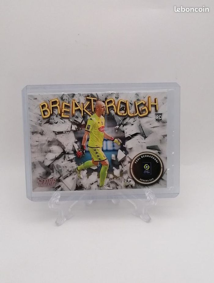 Carte Panini score Ligue 1 2022-23 Rookie Card BREAKTROUGH Paul Bernardoni n°1.