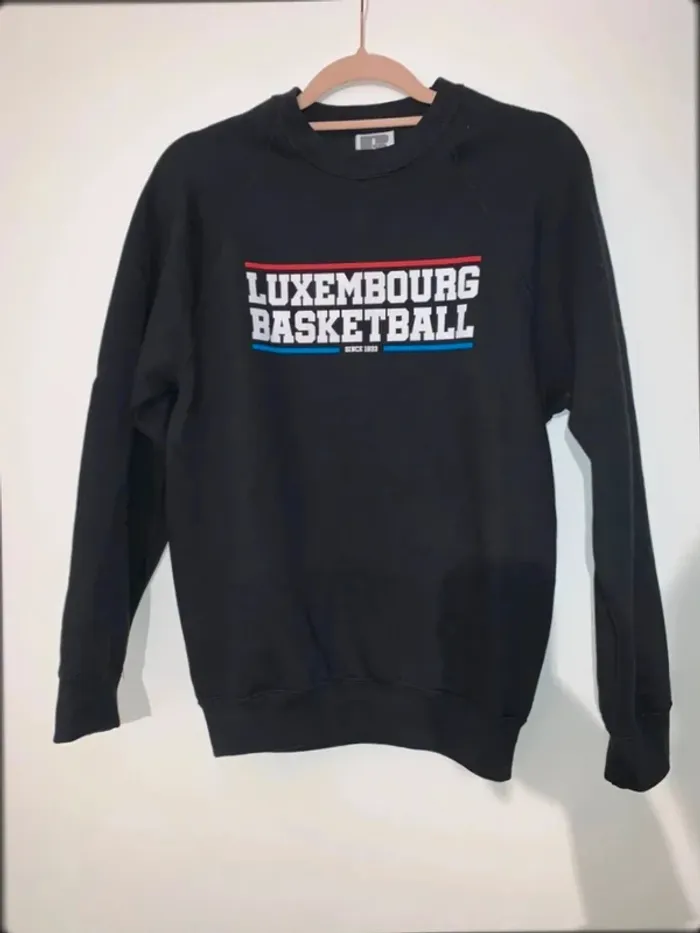 Pull ras le cou à manche longue basketball taille S - photo numéro 2