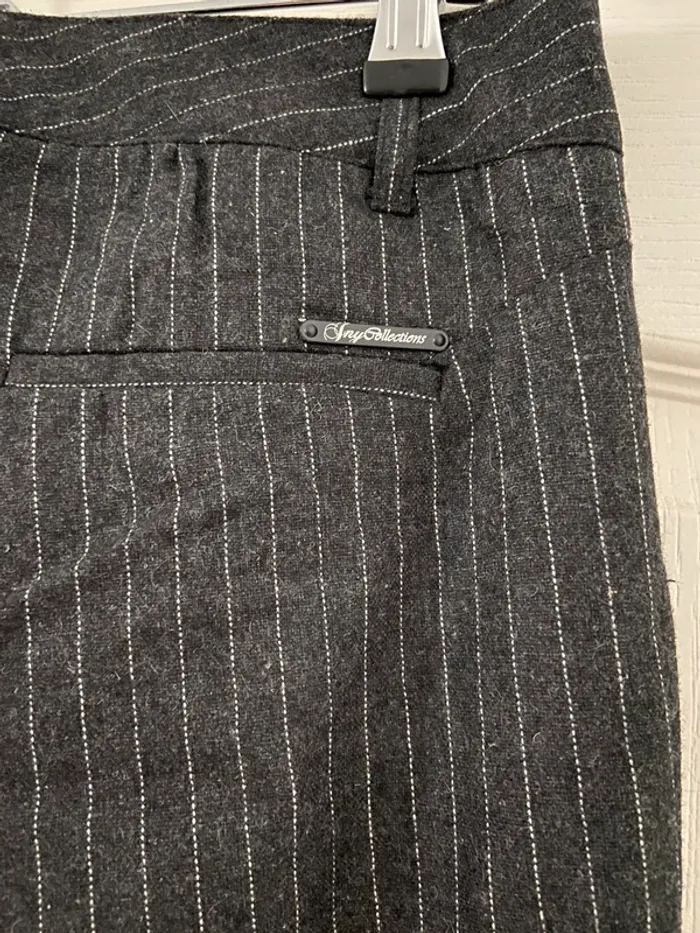 Pantalon noir à rayure Jennyfer Taille 36 - photo numéro 4