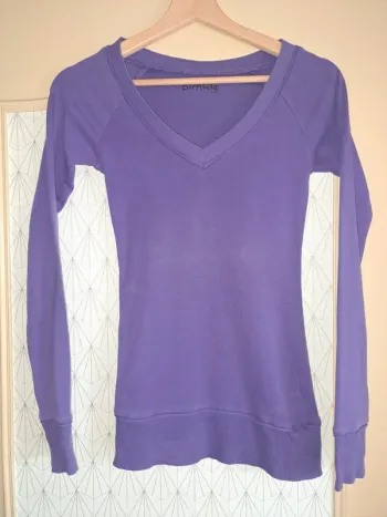 T-shirt femme violet pimkie S be légère décoloration pliage car peu mis