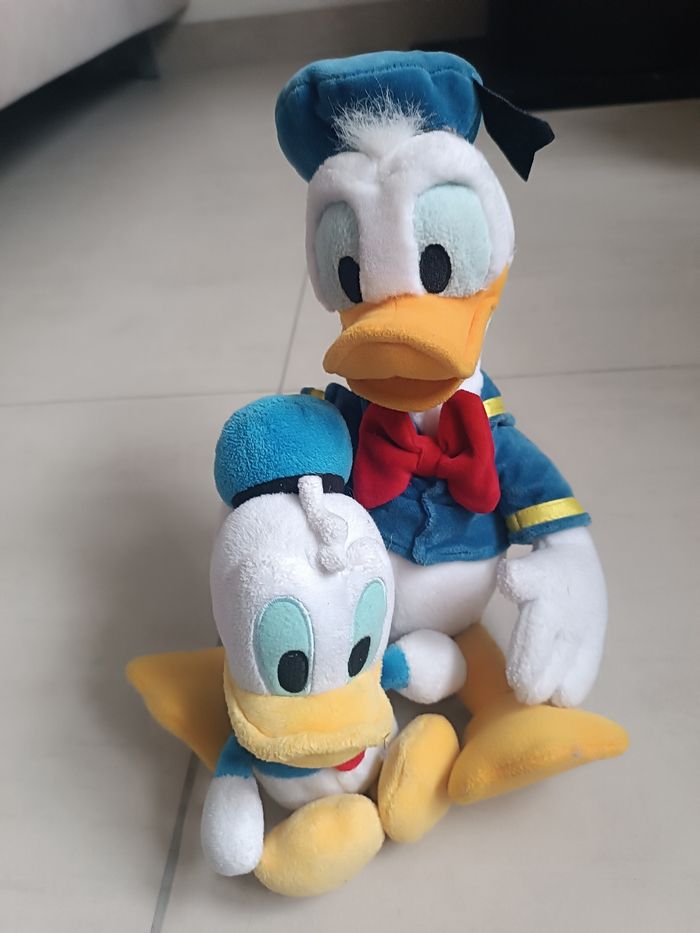 Peluche Donald