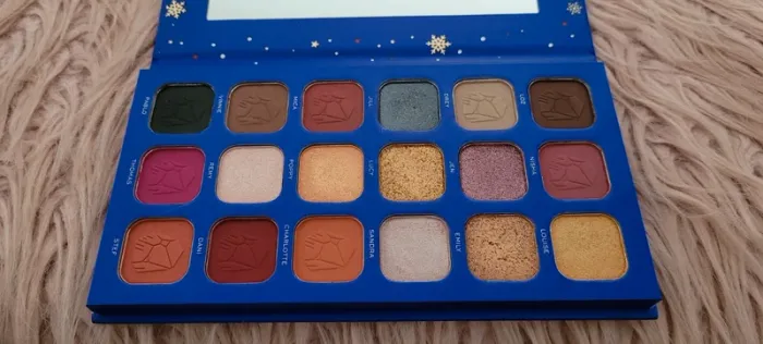 Palette I 🩷 revolution - photo numéro 2