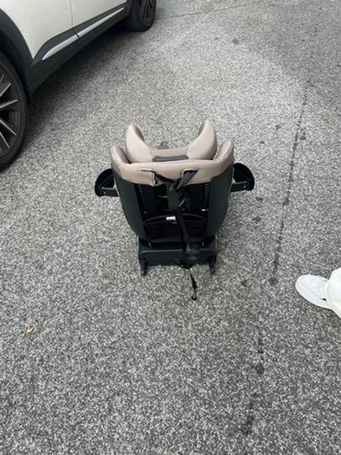Siège auto Chicco - photo numéro 2